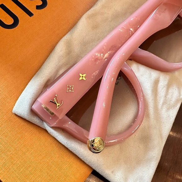 Louis Vuitton monogram sunglasses - Picture 14 of 16